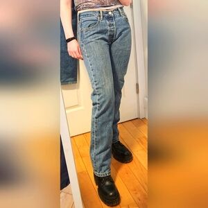 LEVIS button fly jeans